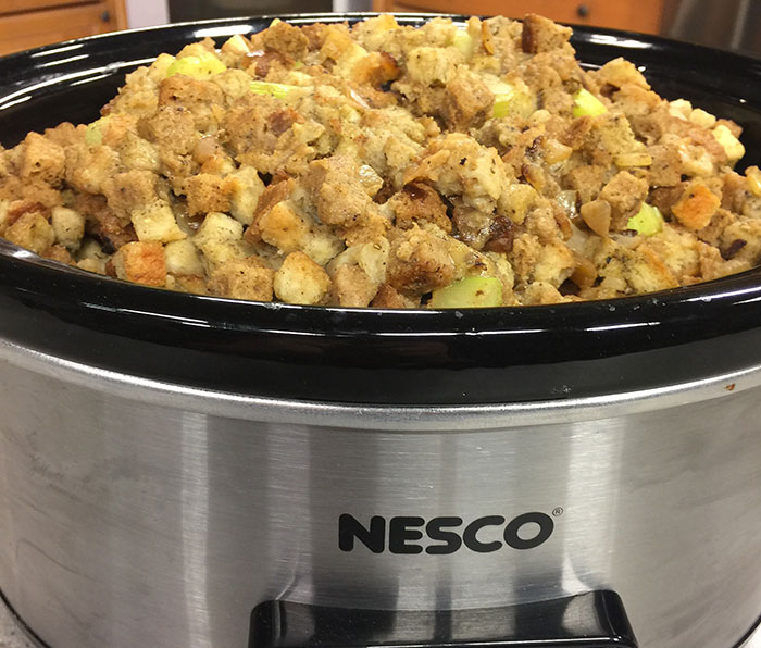 can you cook stuffing in an electric roaster