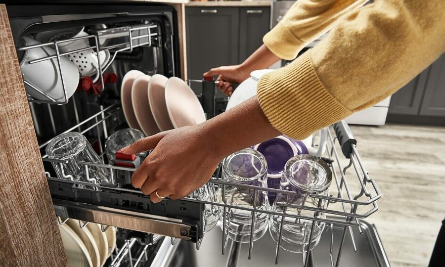 best dishwasher with garbage disposal